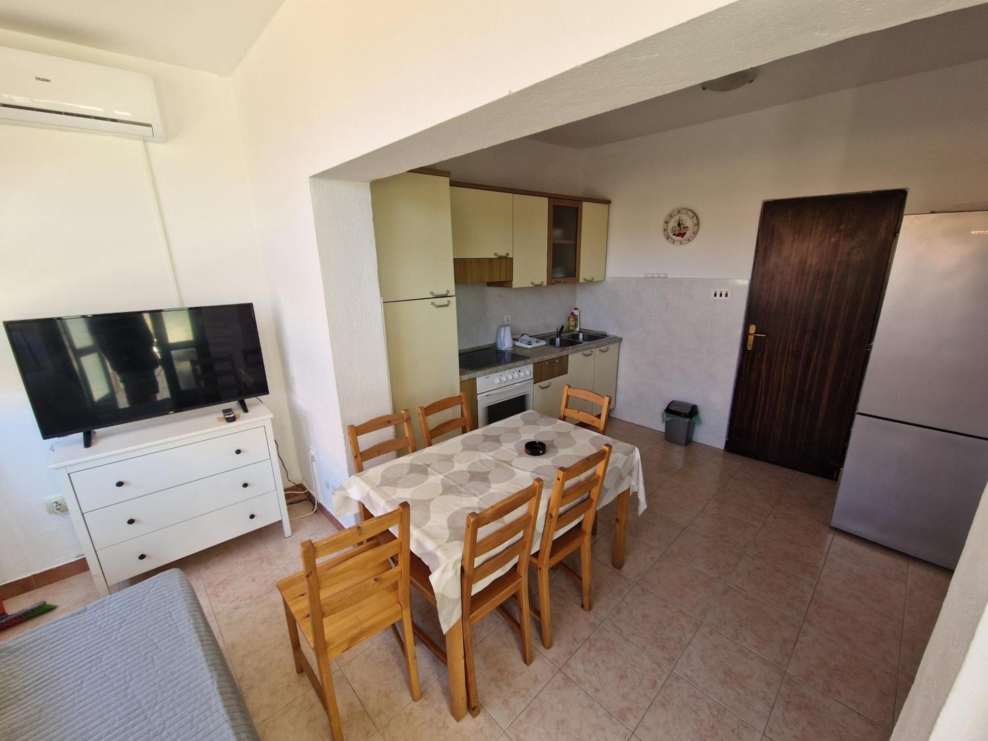 Mate Apartment